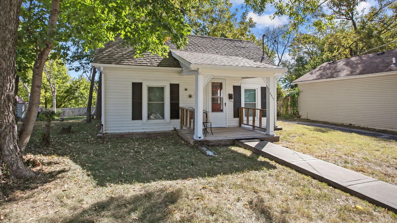Photo of Outdoor in Rosedale