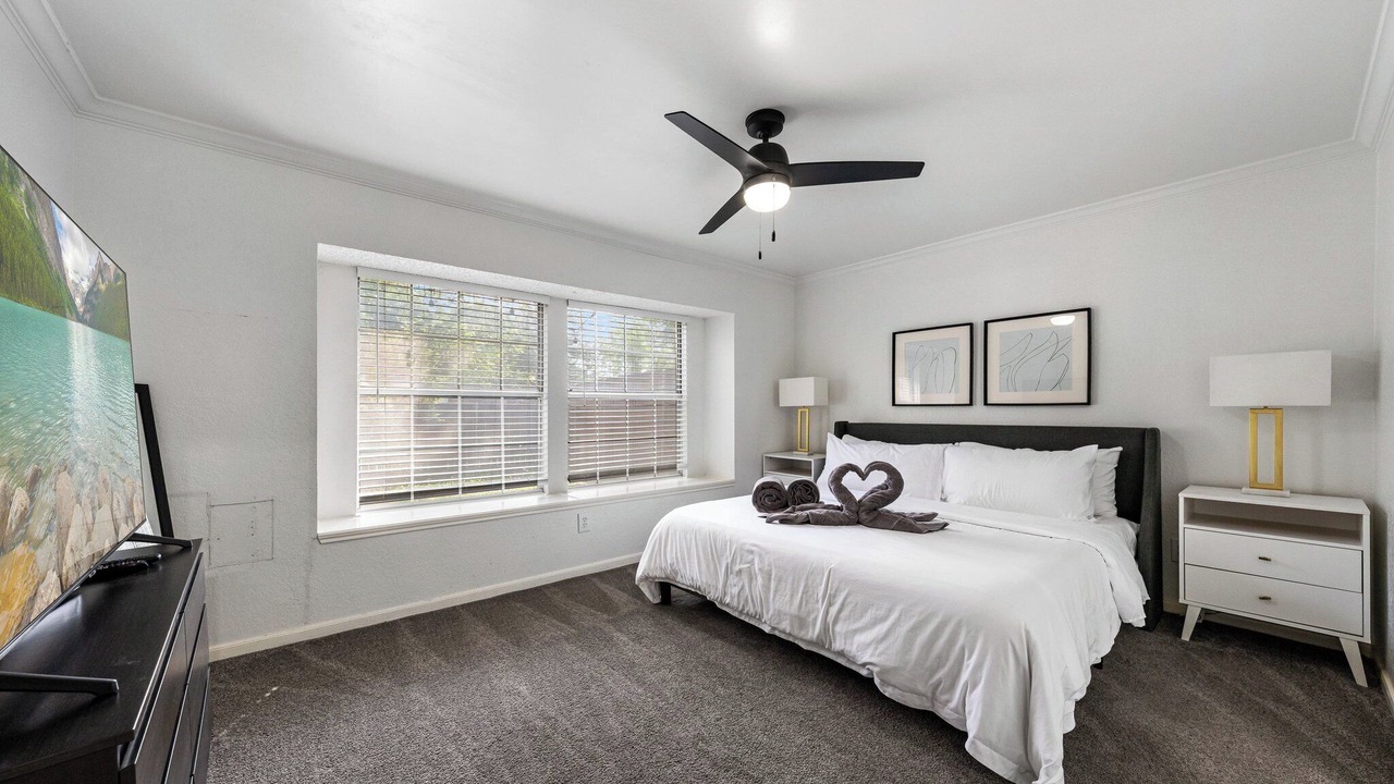 Photo of Bedroom in Grand Prairie