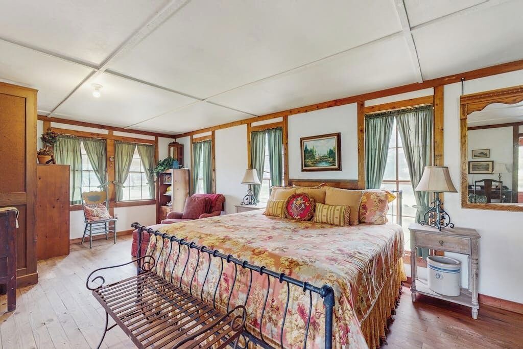Photo of Bedroom in Burnet