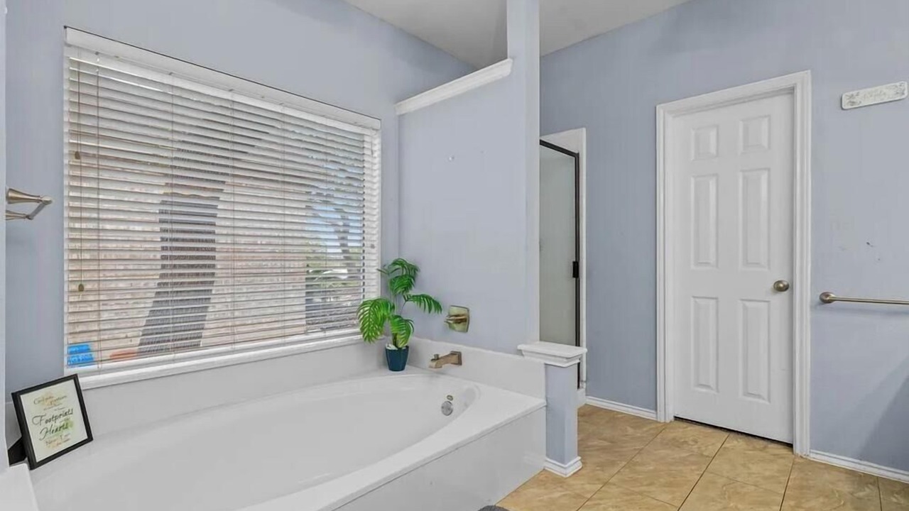 Photo of Bathroom in Stone Oak