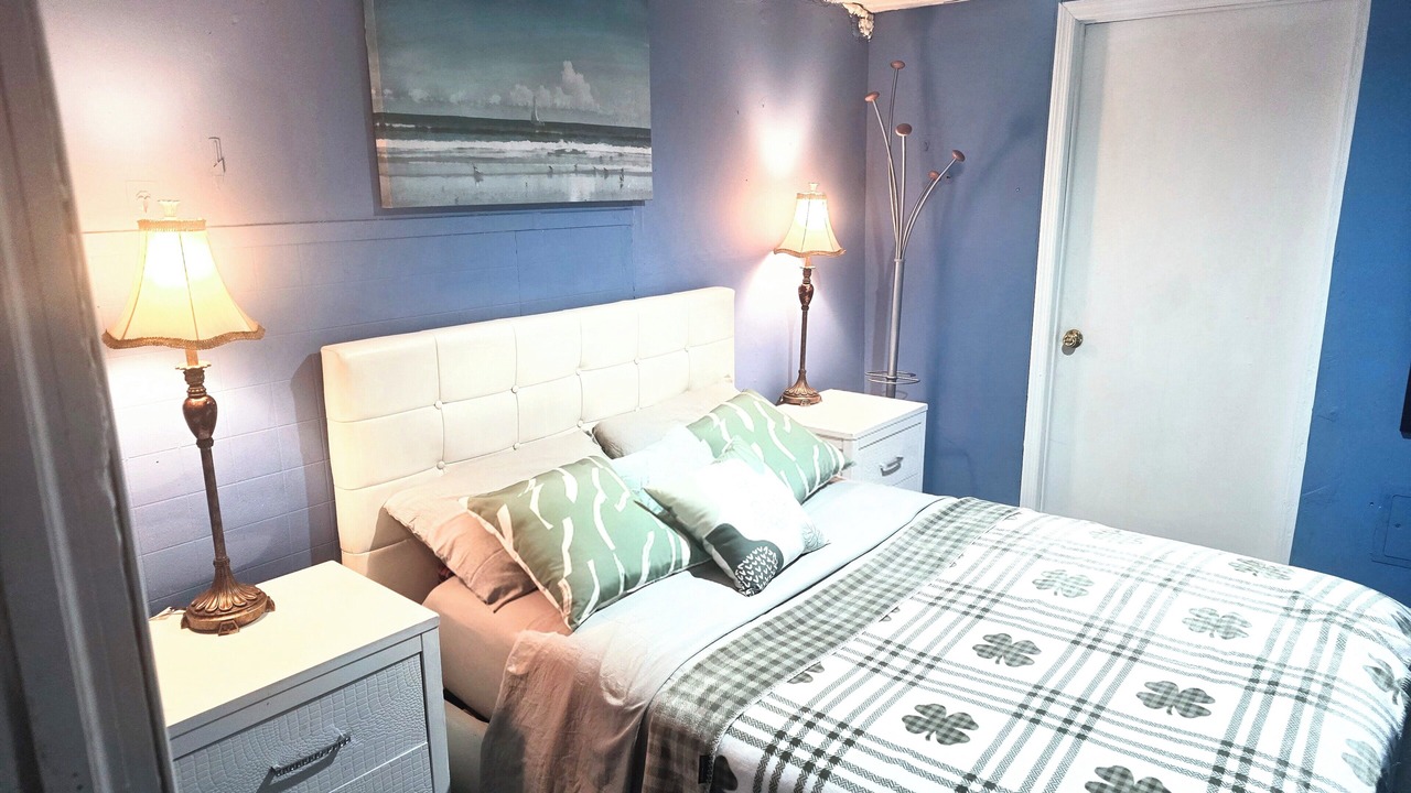 Photo of Bedroom in Forest Hill