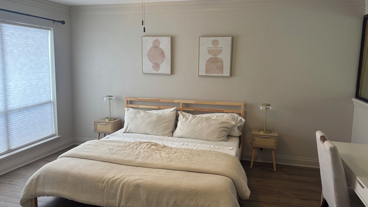 Photo of Bedroom in Lakeway