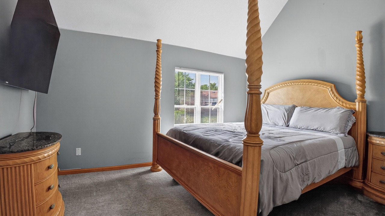 Photo of Bedroom in Greenwood