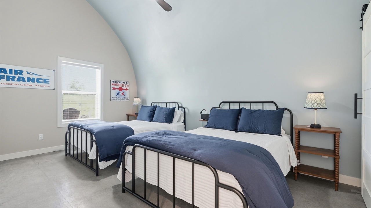 Photo of Bedroom in Pleasant Hill