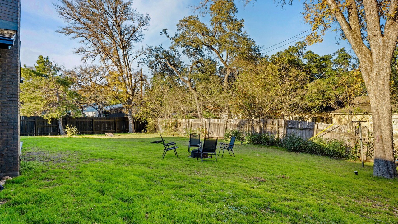 Photo of Outdoor in Barton Hills