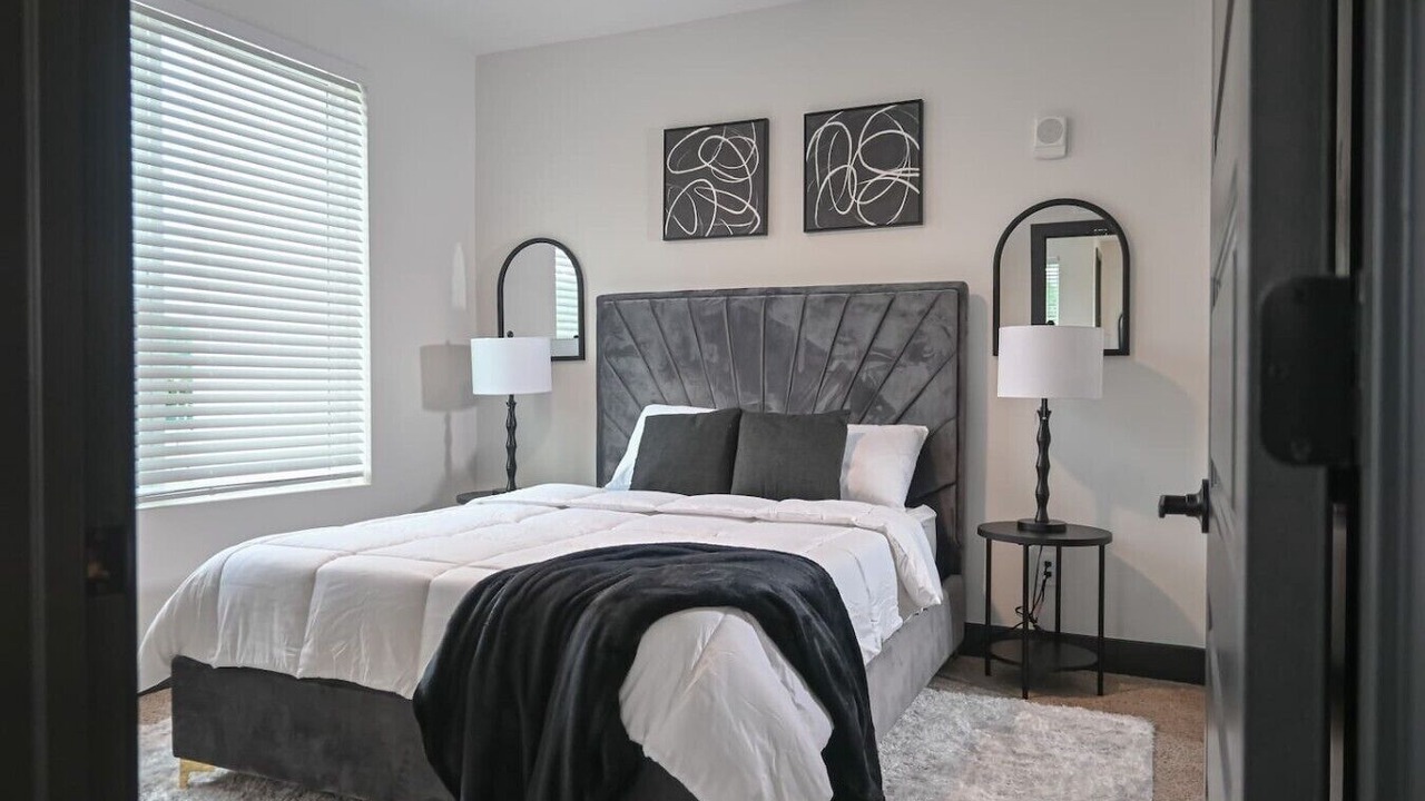 Photo of Bedroom in East Side
