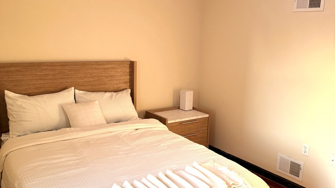 Photo of Bedroom in North Bergen
