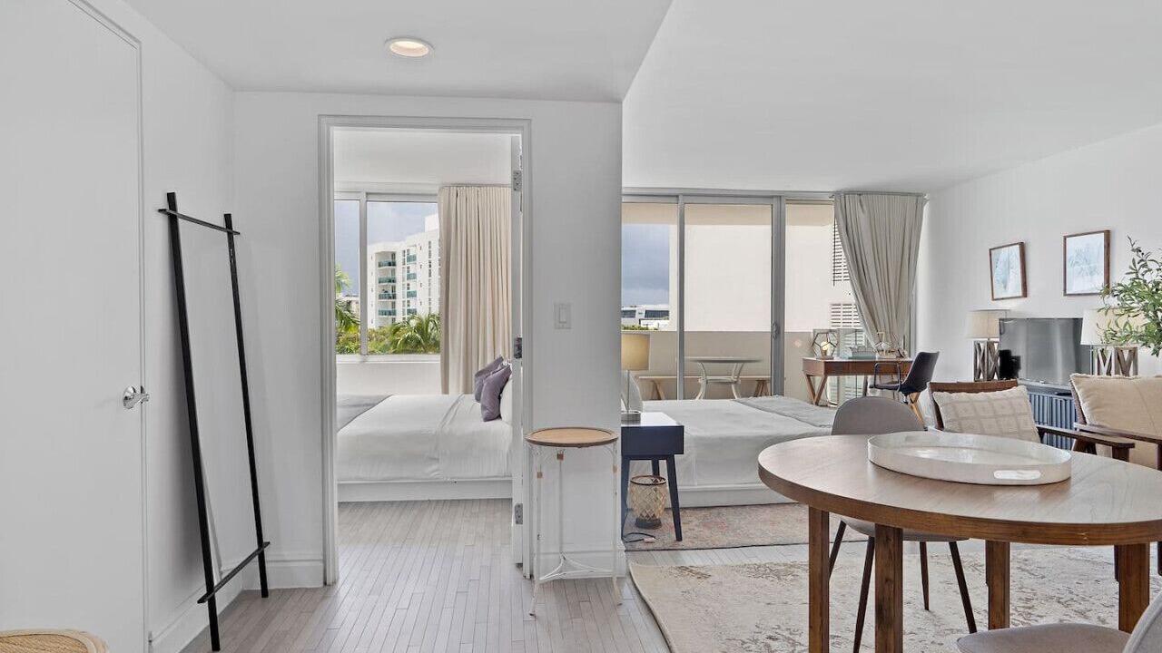 Photo of Bedroom in West Avenue