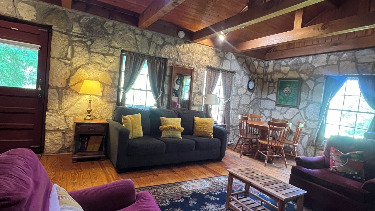 Photo of Bedroom in Hunt