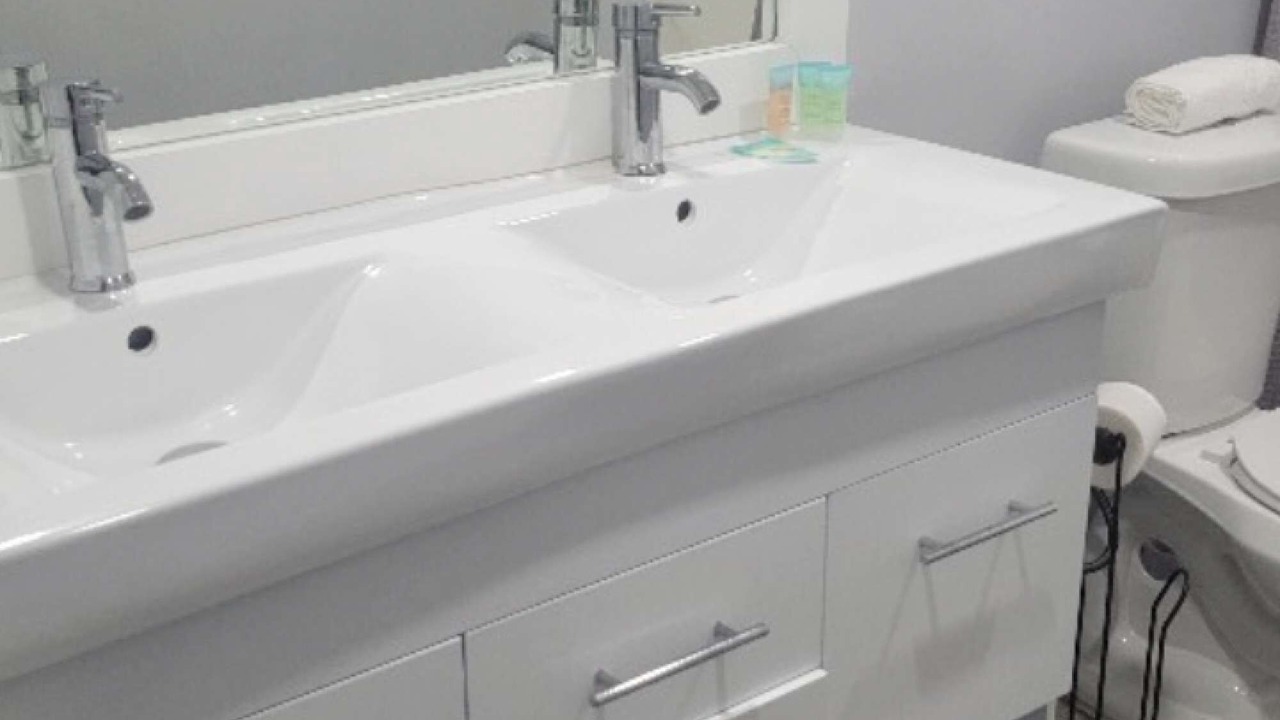 Photo of Bathroom in Harbordale