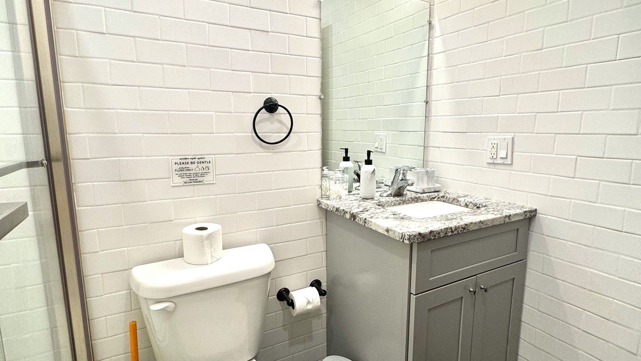 Photo of Bathroom in North Bergen