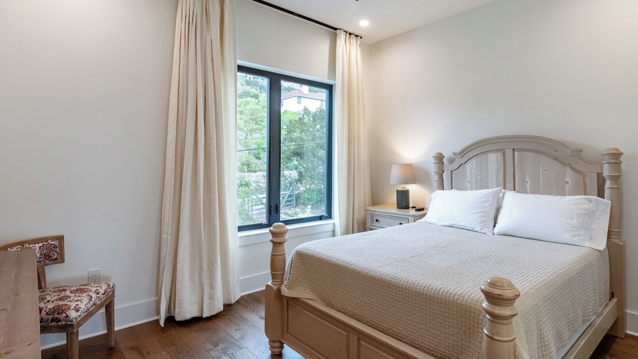 Photo of Bedroom in Comanche Trail