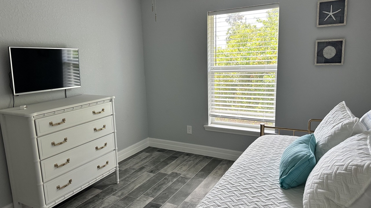 Photo of Bedroom in Rotonda Lakes