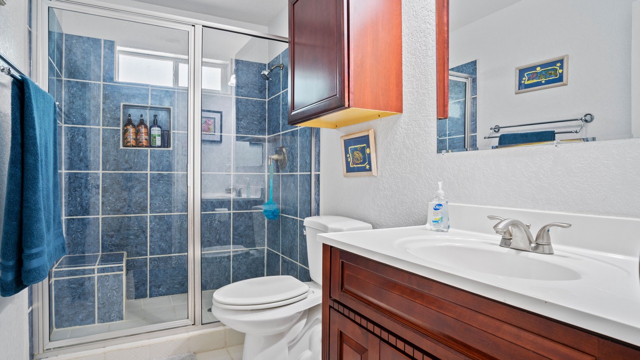 Photo of Bathroom in Shearer Hills - Ridgeview