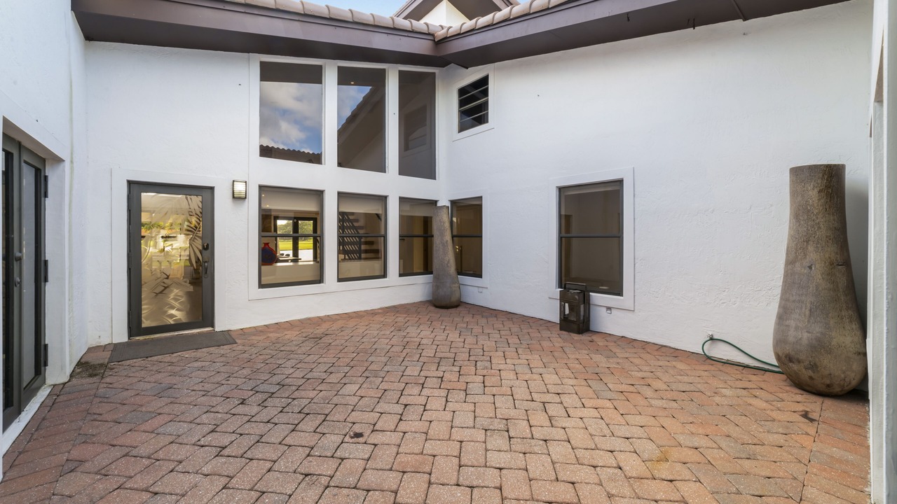 Photo of Outdoor in Country Club