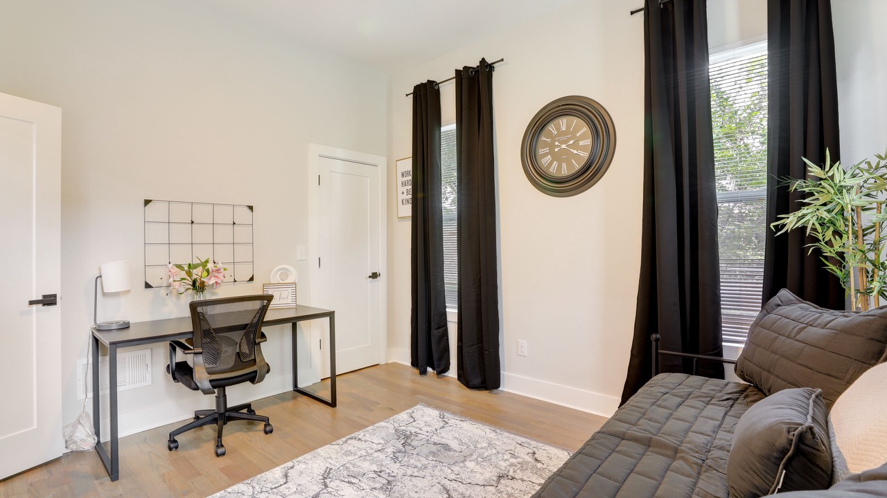 Photo of Livingroom in Belvedere Park