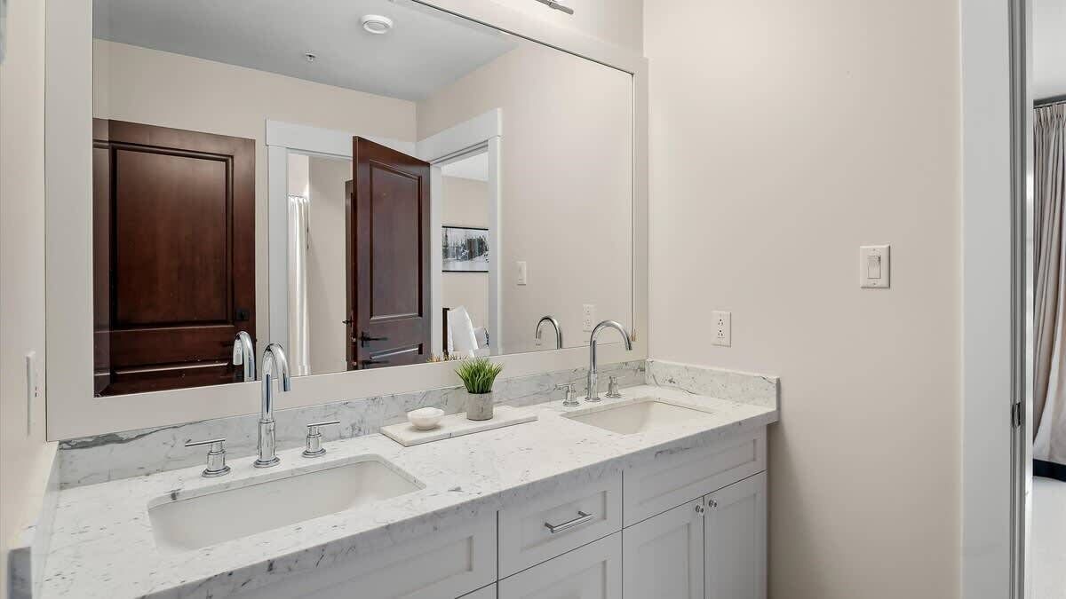 Photo of Bathroom in Nordic Estates