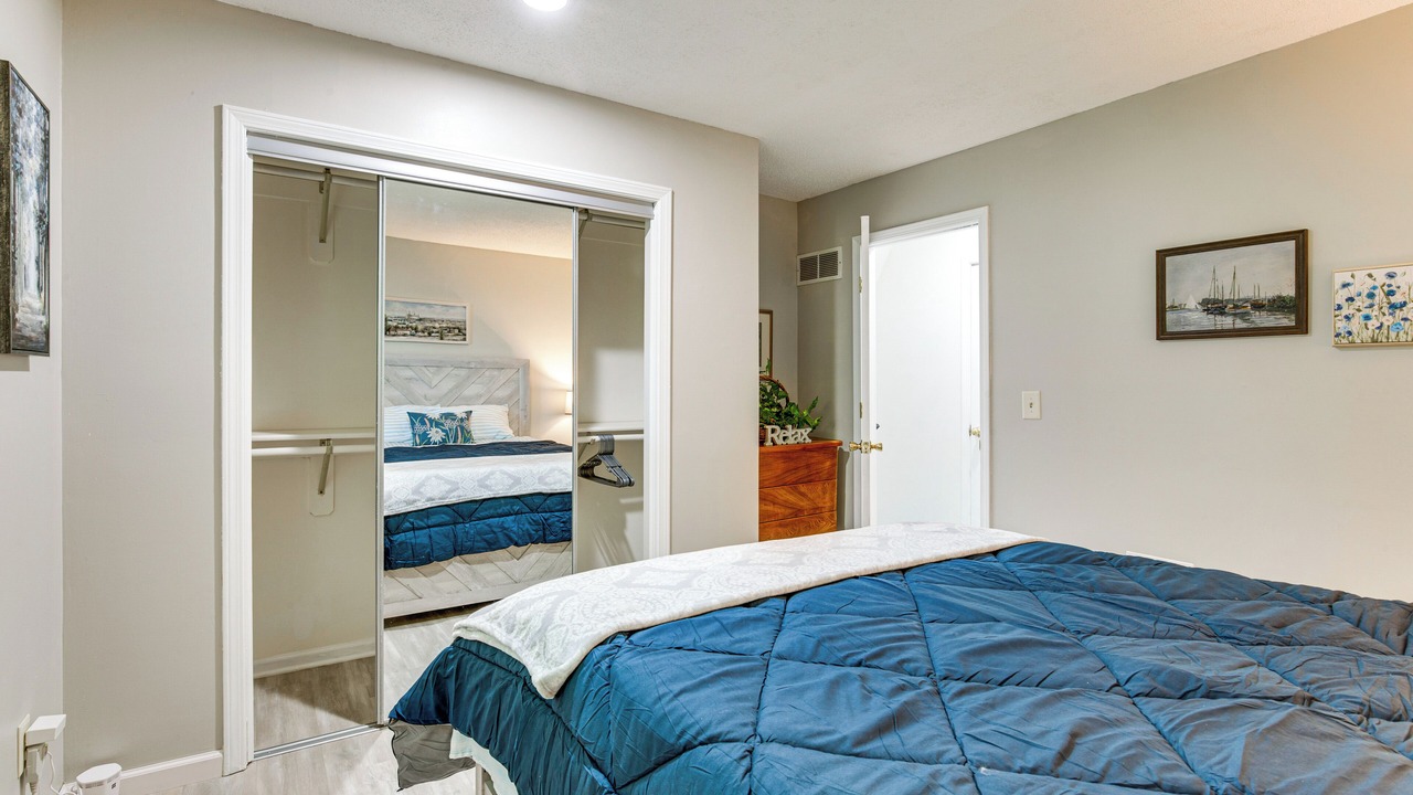 Photo of Bedroom in Overland Park