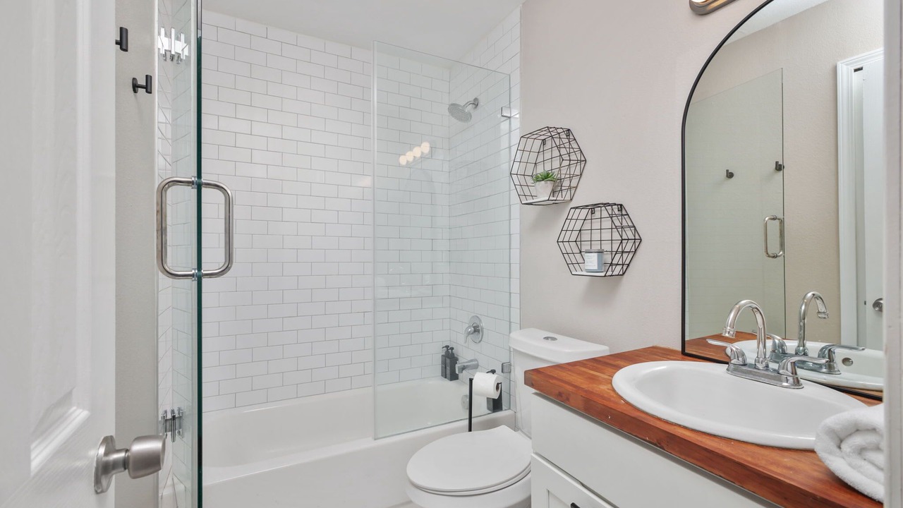 Photo of Bathroom in Leon Valley