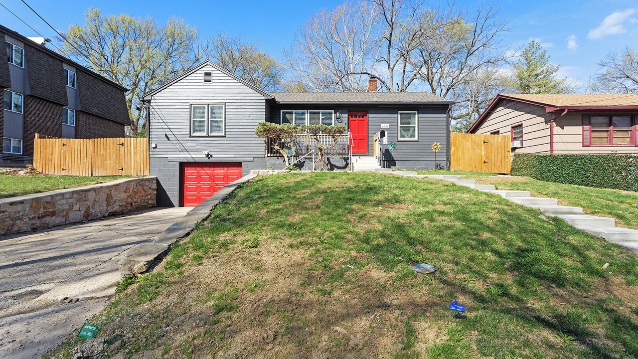 Photo of Outdoor in Rosedale