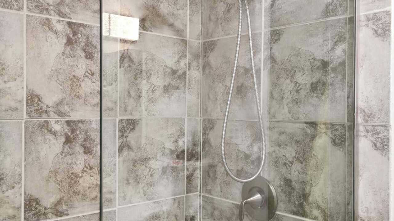 Photo of Bathroom in Bayview Woods - Steeles