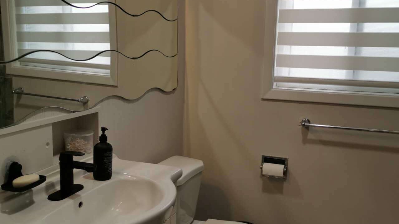 Photo of Bathroom in Bayview Woods - Steeles