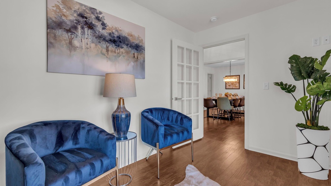 Photo of Livingroom in Overland Park