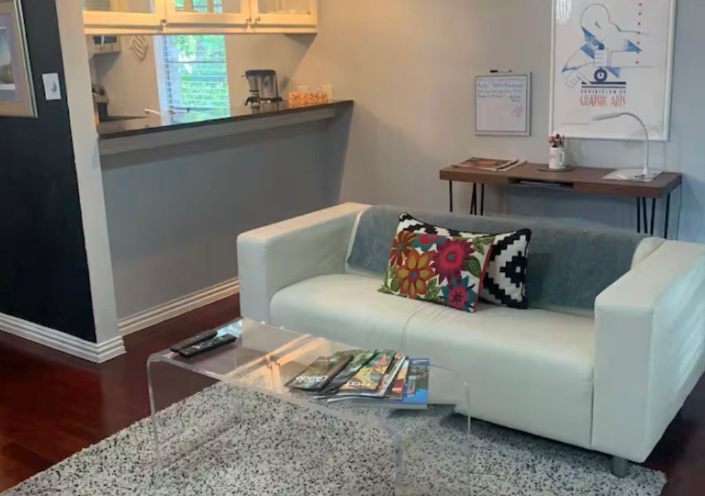 Photo of Livingroom in Clarksville