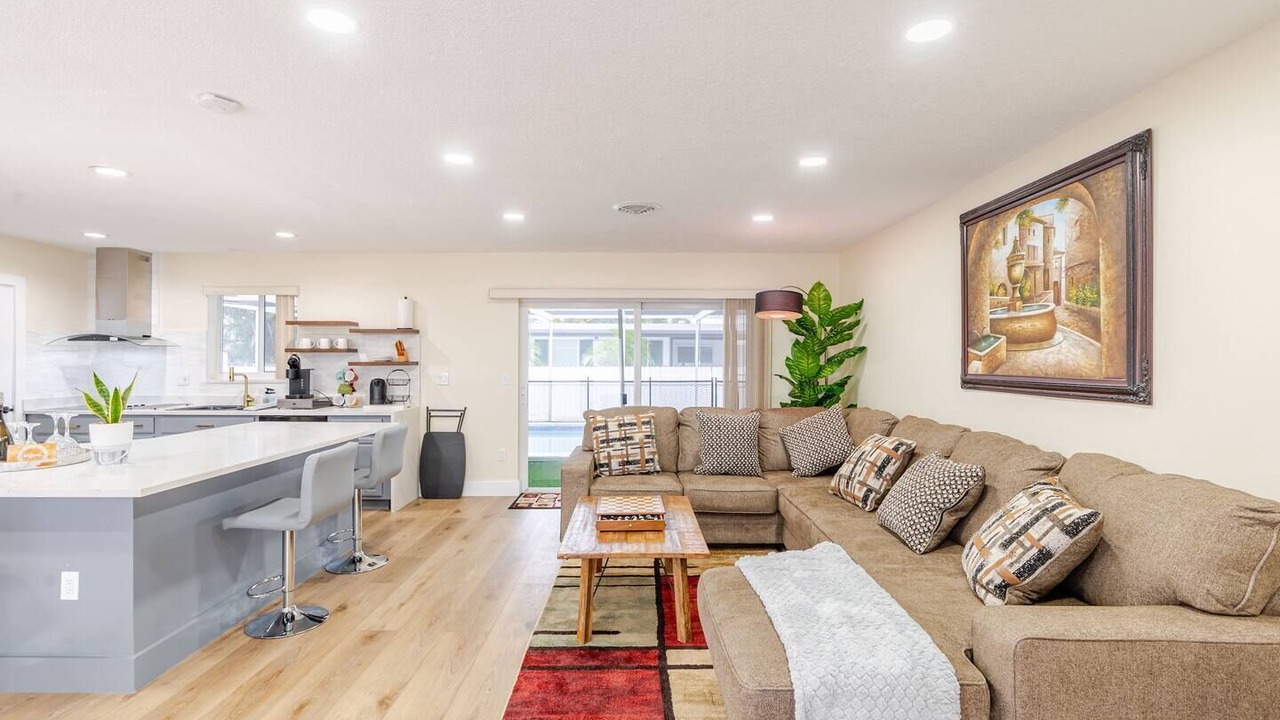 Photo of Bedroom in Miami Gardens