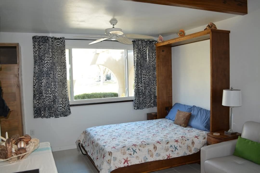 Photo of Bedroom in Edgewater