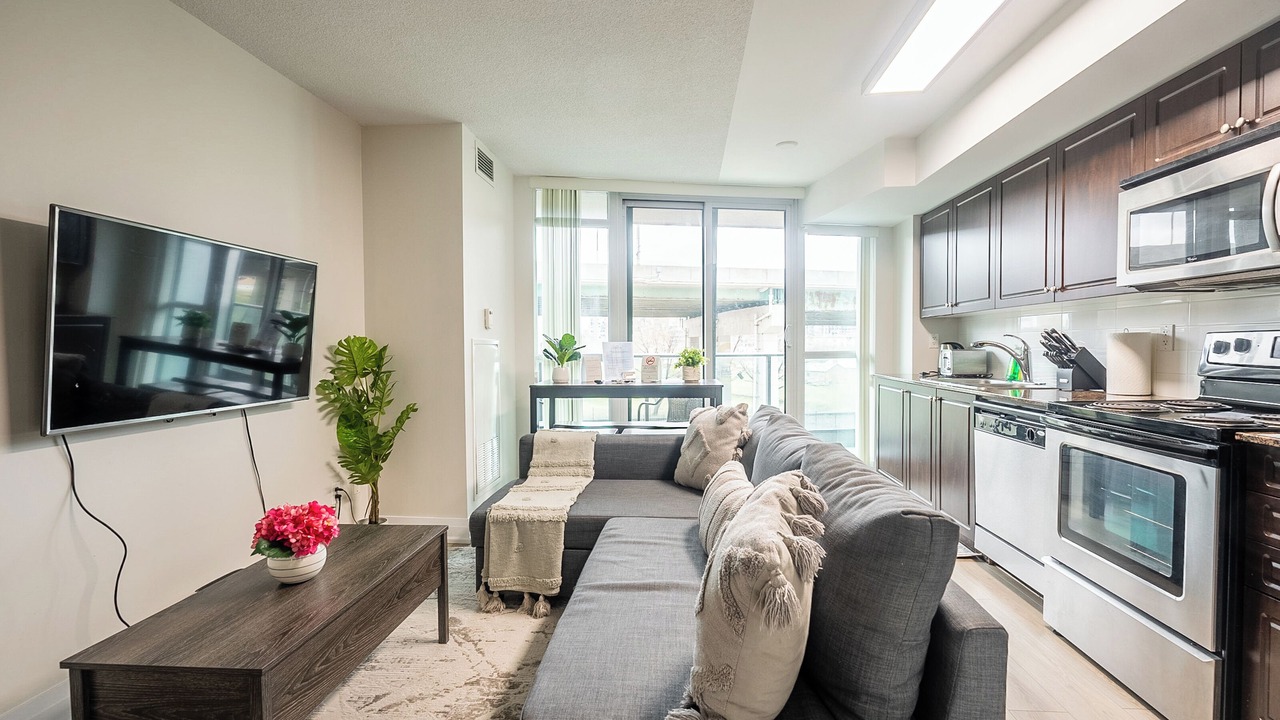 Photo of Livingroom in Fort York