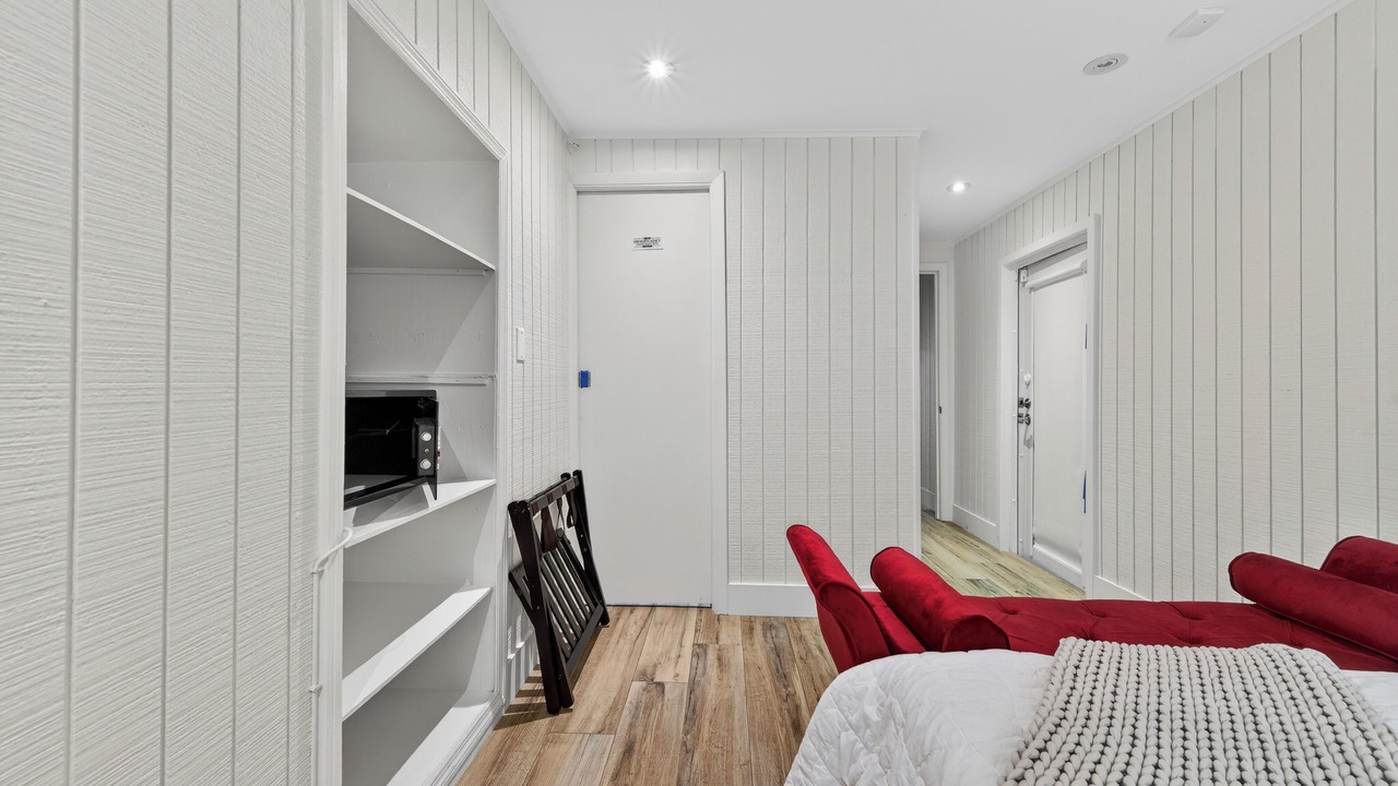 Photo of Bedroom in Key Biscayne
