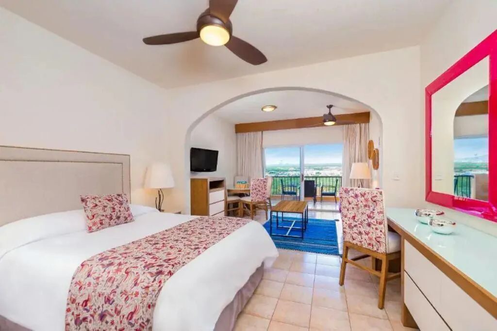 Photo of Bedroom in Cabo San Lucas