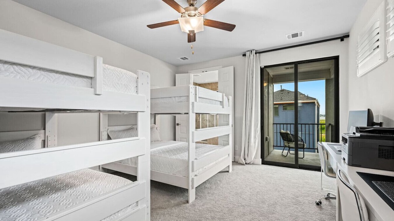 Photo of Bedroom in Rowlett