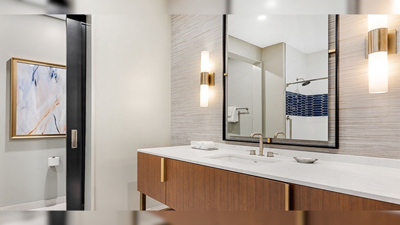 Photo of Bathroom in Downtown Atlanta
