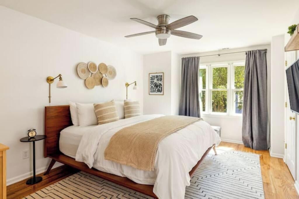 Photo of Bedroom in East Side