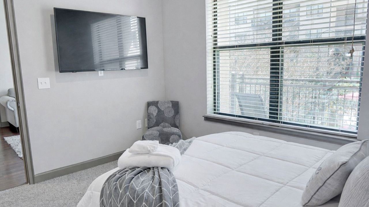 Photo of Bedroom in Loring Heights