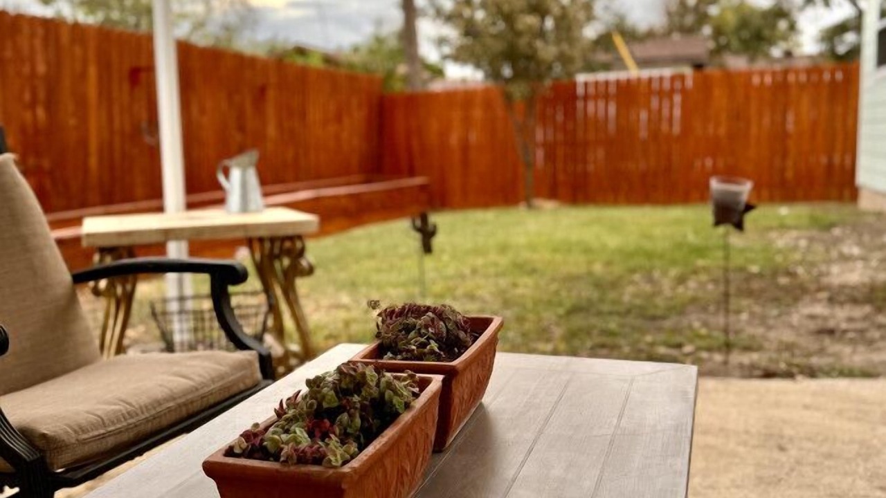 Photo of Outdoor in Northwest Los Angeles Heights