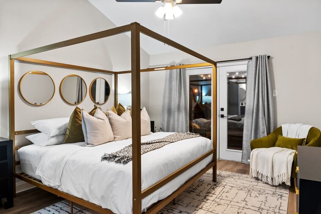 Photo of Bedroom in Lewisville