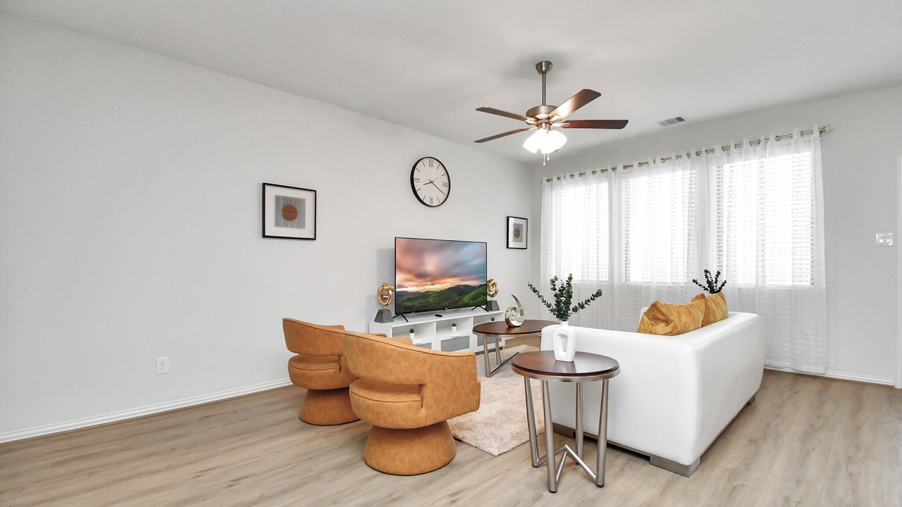 Photo of Livingroom in Katy