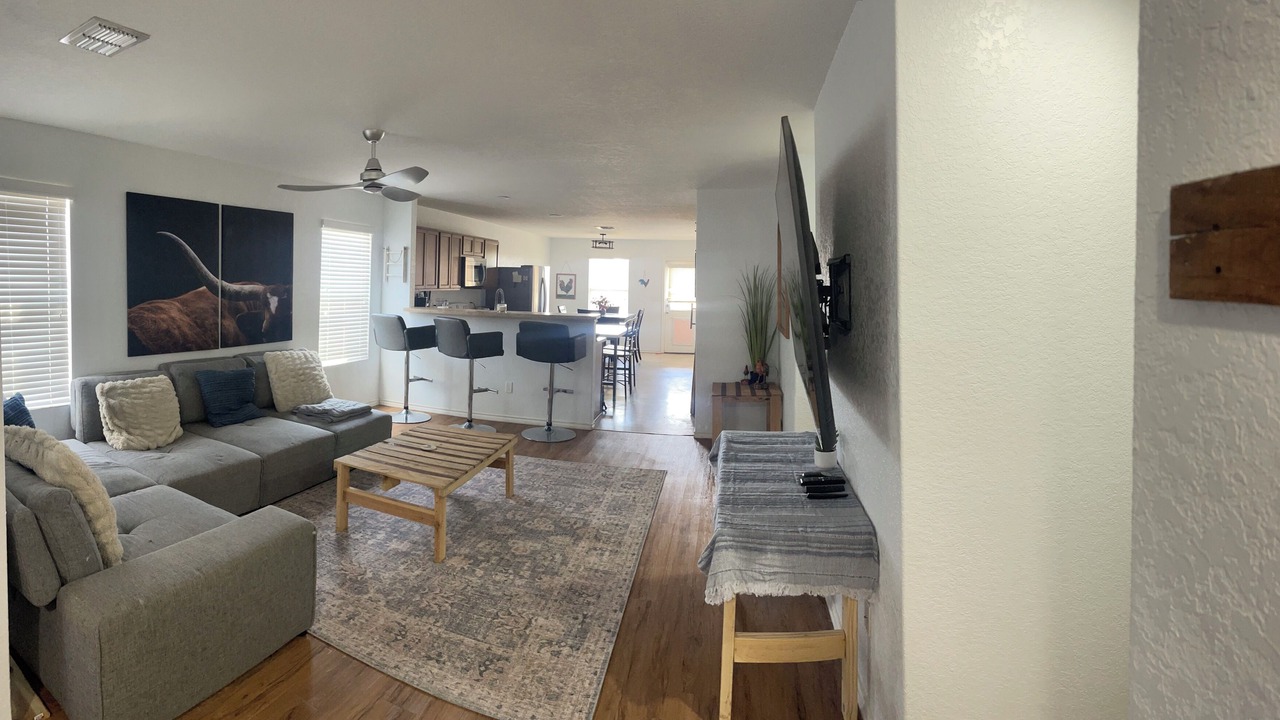 Photo of Livingroom in Medina Valley