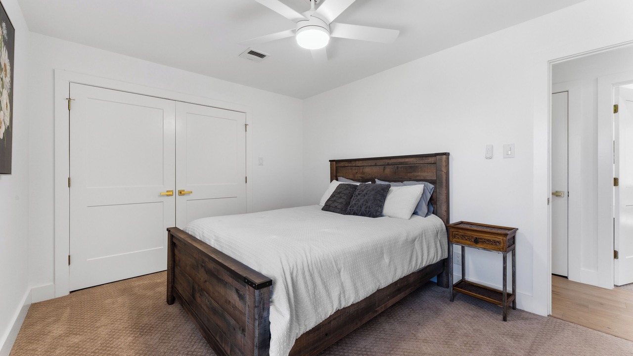 Photo of Bedroom in Helotes