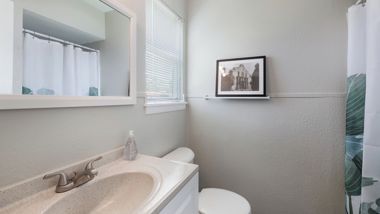 Photo of Bathroom in Lackland Terrace