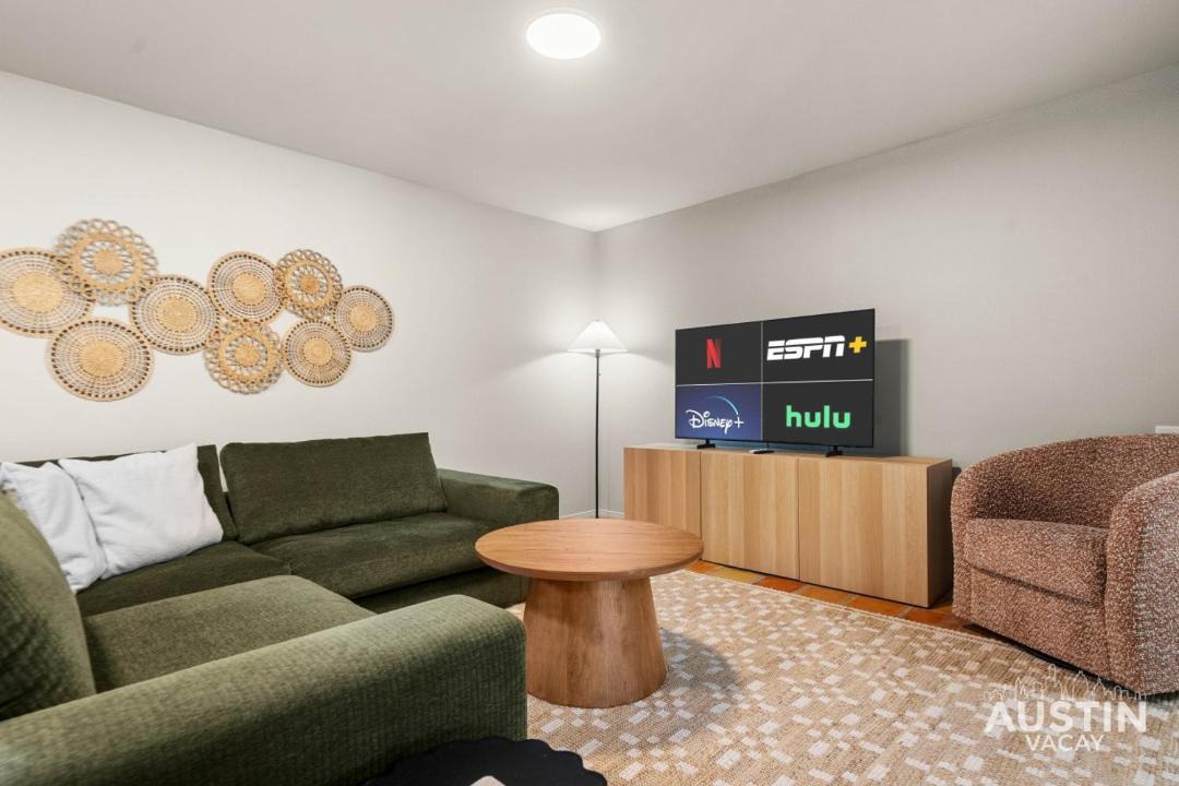 Photo of Livingroom in Clarksville