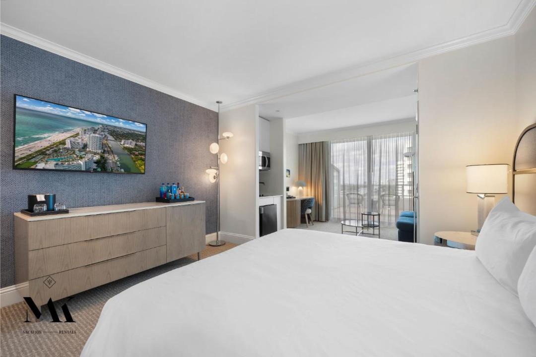 Photo of Bedroom in Mid Beach