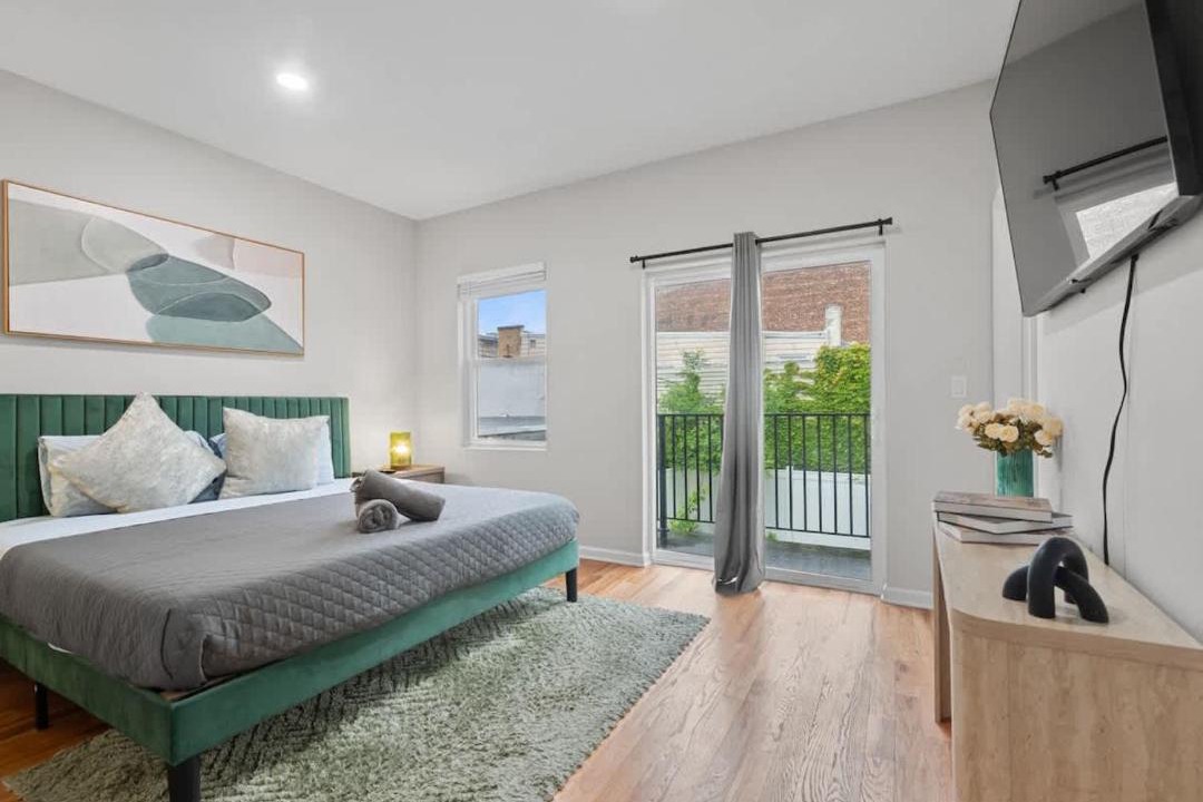 Photo of Bedroom in West Side
