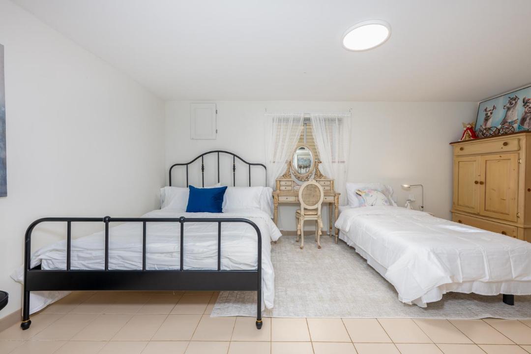 Photo of Bedroom in Grandview-Woodland