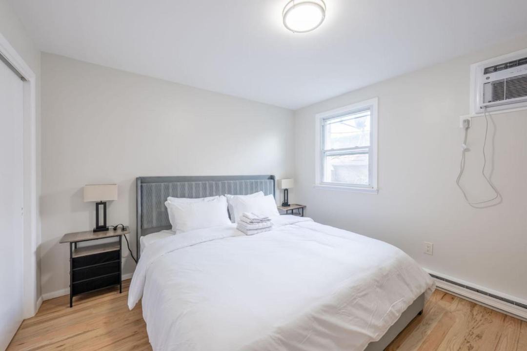 Photo of Bedroom in North Ironbound