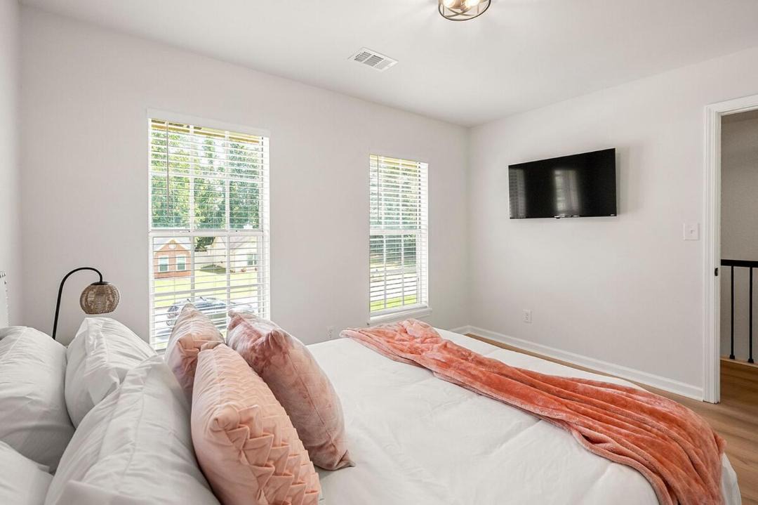Photo of Bedroom in Sandtown