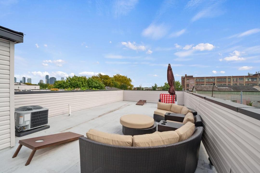 Photo of Patio Balcony in Communipaw